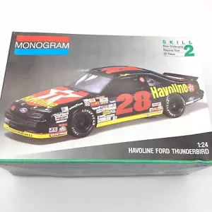 Monogram Nascar Havoline Ford Thunderbird model car kit 1:24 scale skill 2 - Picture 1 of 9
