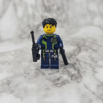 Lego Agent Chase Minifigure Agents 8633 - Image 1 of 2