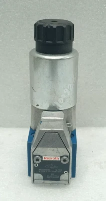 REXROTH R900566283 M-3SEW 6 U37/420MG24N9K4 POPPET-DIRECTIONAL-VALVE NEW - Image 1 of 4