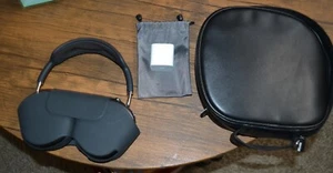 Apple AirPods Max Wireless Over-Ear Headset - Space Gray with Geekria case for - Picture 1 of 11