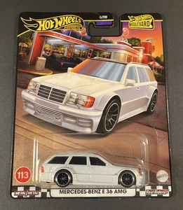 2024 HOT WHEELS PREMIUM BOULEVARD MERCEDES-BENZ E 36 AMG WAGON #113 - Picture 1 of 3