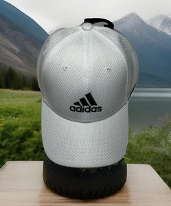 ADIDAS Stretch Fit Aeroready Adult Snapback Hat Size S/M White / Black - Picture 1 of 7