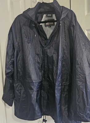 Portwest US440 Classic Waterproof Rain Jacket w/ Sealed Seams & Adjustable Hood - Image 1 of 4