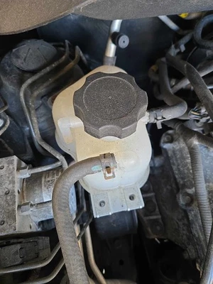 Used Engine Coolant Reservoir fits: 2014 Chevrolet Spark  Grade A Foto 1 de 4