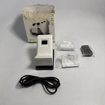 PowerA Charging Stand for Xbox White Wireless Controller charging Charge New - Image 1 of 4