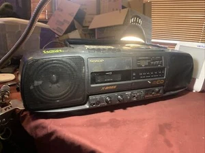 Vintage SHARP Am/Fm Radio Cassette Player QT- C05 Please Read - Picture 1 of 11