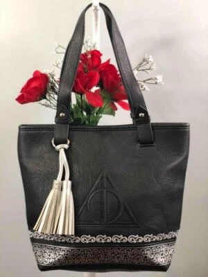 Bolso de Hombro LOUNGEGLY x HARRY POTTER Símbolo de las Reliquias de la Muerte Cuero Negro Foto 1 de 4