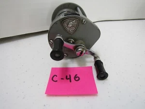 VINTAGE C-46 PFLUGER SUPREME 512 FISHING REEL CASTING REEL FISHING SPORT - Picture 1 of 2