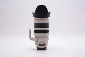 Lente Canon EF28300/16914 EF 28-300 mm f/3,5-5,6 L IS UMS, usada - Imagen 1 de 9