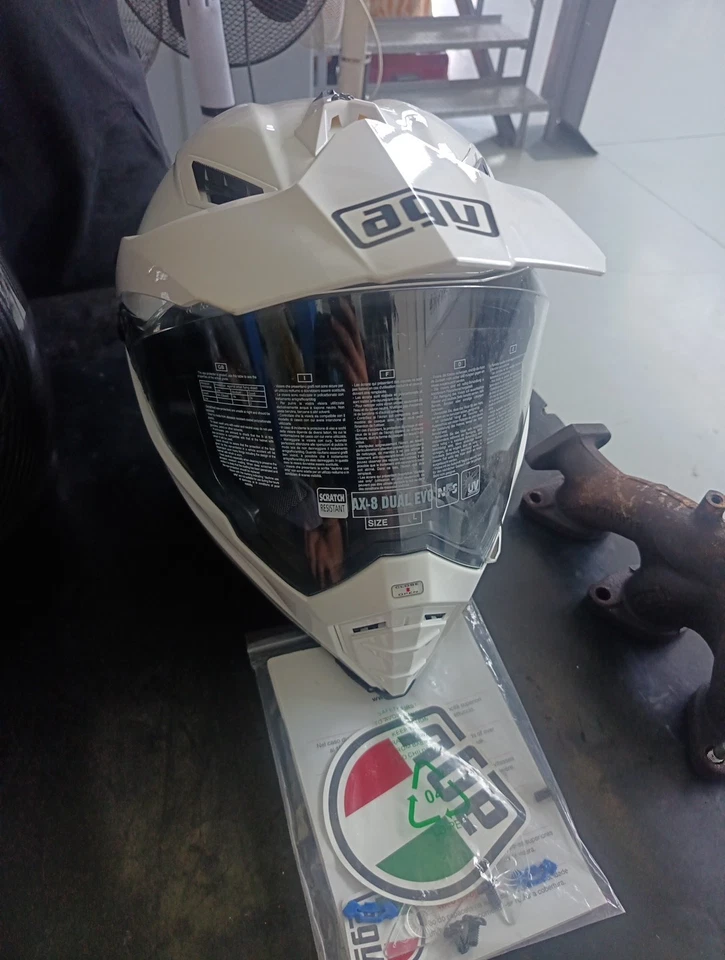 Agv AX 9 - Immagine 1 di 4