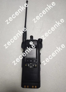 1 Stück MOTOROLA Walkie-Talkie APX 6000.800MHz - Bild 1 von 3
