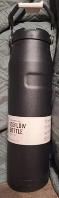 Botella de agua de acero inoxidable Stanley IceFlow Aerolight 36 oz con pajita abatible 2.0 Foto 1 de 4