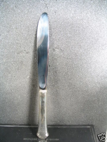 Sterling Towle CHIPPENDALE MODERN KNIFE 8 7/8"   No Monogram Cover