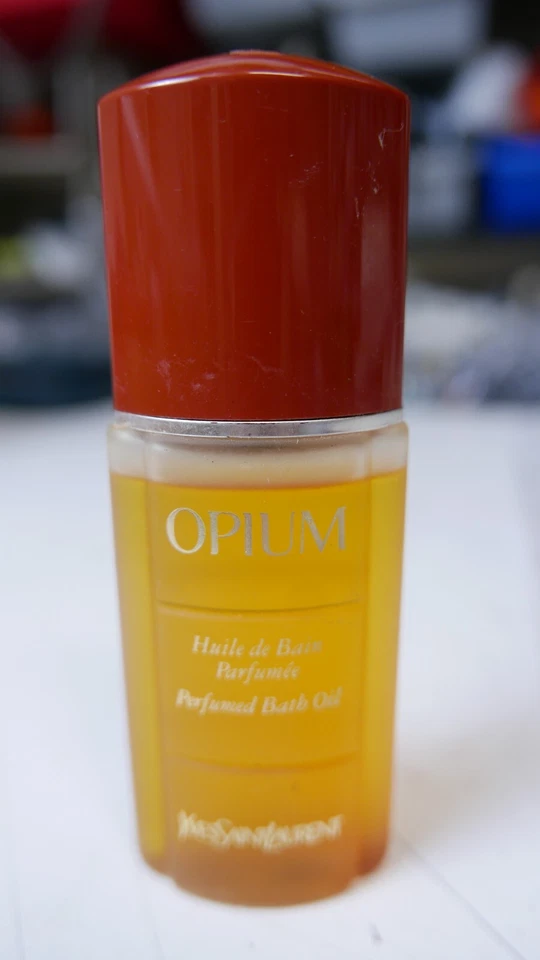 Yves Saint Laurent Opium Perfumed Bath Oil 1.7OZ 50ml YSL Parfums Corp Vintage - Image 1 of 4