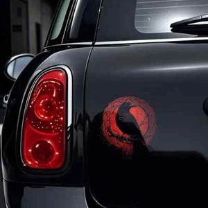 One Gothic Wiccan Negro Rojo Cuervo Vinilo Coche Parachoques Pared Laptop 15 cm Calcomanía Adhesiva - Imagen 1 de 5