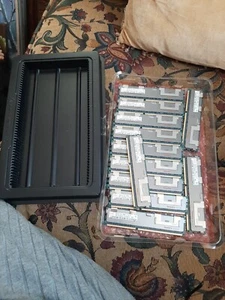 HMT151R7BFR4C-G7 HYNIX 4GB 2RX4 PC3-8500R-7-10-E1 ECC DIMM (LOT OF 12) - Picture 1 of 1