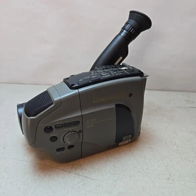 JVC GR-AXM25U VHS-C, S-VHS-C Analog Camcorder Parts Only - Image 1 of 4