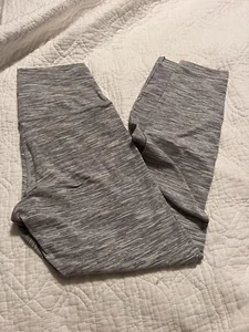 Lululemon Größe 6 weiß grau Wunder Under Hi-Rise 25" Leggings EUC - Bild 1 von 3