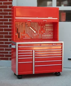 Snap On Tools aufrechte Brust Miniatur auf Rollen 1/24 Maßstab G Diorama Zubehör - Bild 1 von 2