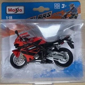 Maisto 2 Wheelers 1:18 Honda CBR 600RR Motorcycle Diecast Model - Fast Shipping - Picture 1 of 3