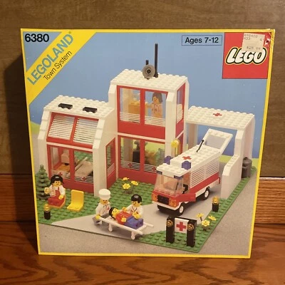 LEGO Legoland Town System Emergency Treatment Center 6380 / Brand New READ DESC - Image 1 of 4