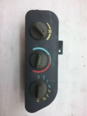 Temperature Control With AC 1993 CHEVROLET CAMARO 4-10-13RM - Image 1 of 4