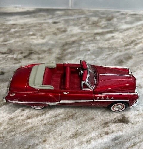 Buick Roadmaster 1949 convertible modelo fundido a presión placa 1/32 49RGTOP Foto 1 de 4
