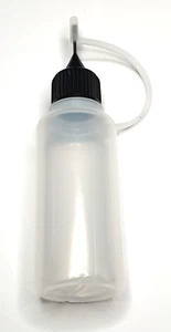Bouteille à bout d'aiguille de 20 ml - colle / applicateur d'huile - plastique transparent - P&P gratuit au Royaume-Uni - Photo 1/4