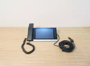 Cisco CTS-CTRL-DVP8 TelePresence MX200 42 Touch 7.5m cable Cradle and Headset - Bild 1 von 1