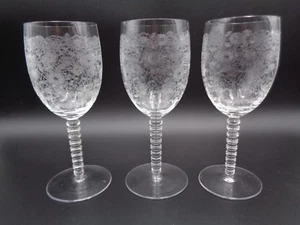 Floral Garden Etched Glass ~ 3 CRYSTAL WILD FLOWER ETCHED GOBLETS ~ Ribbed Stem - Picture 1 of 1