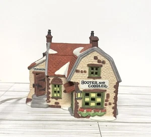 Retired Dept 56 Dickens Village Series Boot and Cobbler Release Date 1988 #59242 - Bild 1 von 6