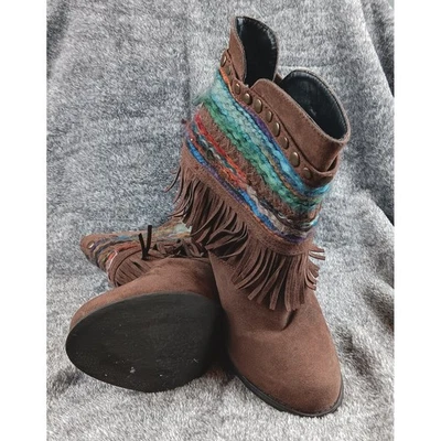 Dolce by Mojo Moxy Brown Suede Fringe Ankle Boots Multicolor Accent Size 9M - Image 1 of 4
