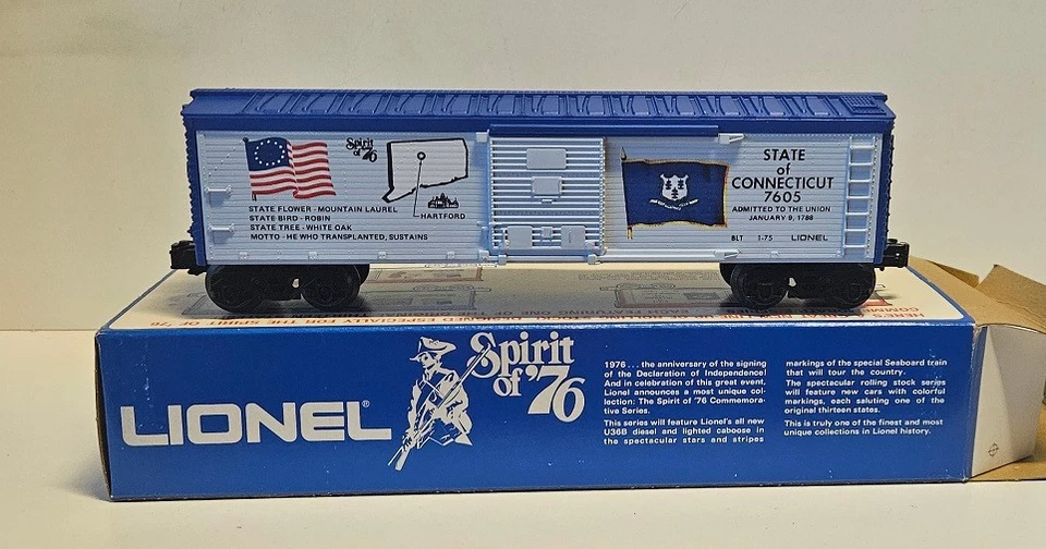 Lionel 6-7605 Spirit of 76 Box Car, 0 Gauge, 3-Conductor - Image 1 of 1