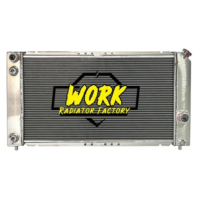 Radiator for 1996-2005 Chevrolet Blazer S10 GMC Jimmy Sonoma 2000 Isuzu Hombre Foto 1 de 4