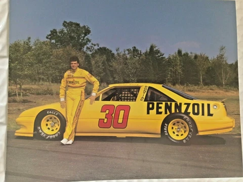 * Michael Waltrip racing Postcard lot of 3 Cover