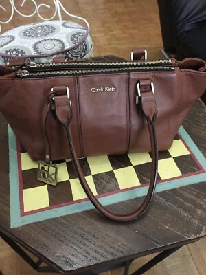 Great! CALVIN KLEIN Light Brown Multi Pocket Shoulder Bag Very Clean! - Image 1 of 4