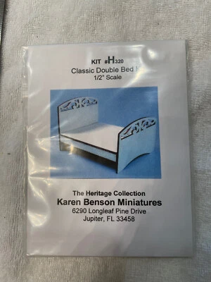 Classic Double Bed for Miniature Dollhouse 1/2" Vintage New 1:24 Karen Benson - Image 1 of 3