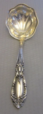 Towle sterling silver KING RICHARD GRAVY LADLE 7-1/8" no mono Cover