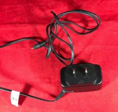 Original Nokia AC-3U AC3U Home Wall Travel Charger Adapter for 6070 6085 6086 - Image 1 of 2