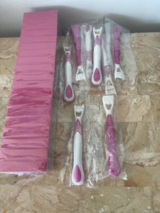 Women’s Razors -16 Handles + 38   5 Blades Cartridges ,new - Picture 1 of 11