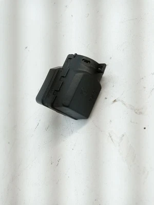 00-05 BMW E46 325i IGNITION SWITCH CONTACT SWITCH OEM USED TESTED 6901961 - Image 1 of 4