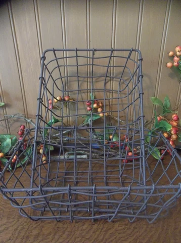 Pair of Primitive/Vintage Style Brown Wire Baskets Cover