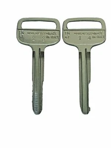 1 Toyota X217 TR47 TOY43 TOYO15 TOY43 TY51 Space & Depth Keys 10 Cut Key Blanks - Picture 1 of 8