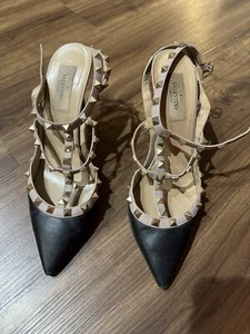 Valentino Heels - Picture 1 of 7