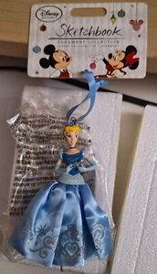 Disney - Princess Cinderella Slipper Christmas Holiday Ornament 2014 - NEW/Tag - Picture 1 of 1