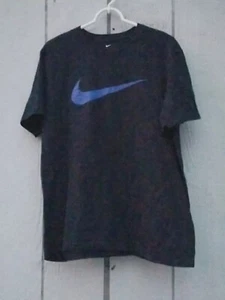 Mens Black Nike Short Sleeve Tshirt With Blue Check Size Large - Picture 1 of 4