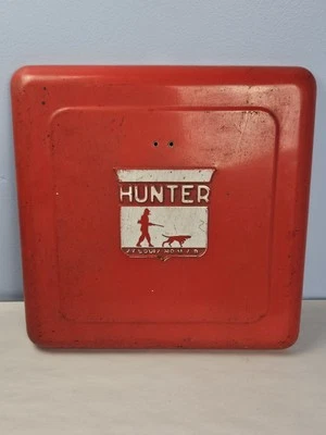 Vintage Hunter Wheel Balancer #125B Storage Cover Lid Man Cave Shop Wall Art - Image 1 of 4