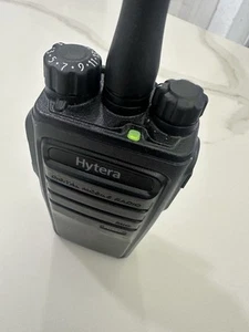 Hytera PD502i & PD502 U1 Two-Way Radio - Black - Zdjęcie 1 z 8