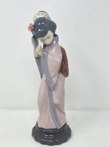 Figura Geisha Japonesa Tímida Lladro 4990 - Retirada - Imagen 1 de 13