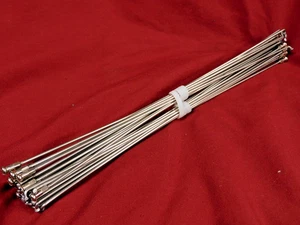 Swiss DT Champion 16 x 293 + 16 x 295 mm x 2.0 mm / 14 ga Stainless Steel Spokes - Picture 1 of 3